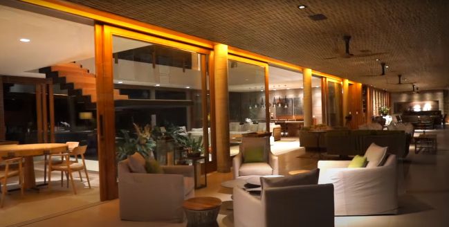 极尽奢华 内马尔举行新年派对的豪宅曼加拉蒂巴府邸照片曝光 Acfun弹幕视频网 认真你就输啦 W ノ つロ