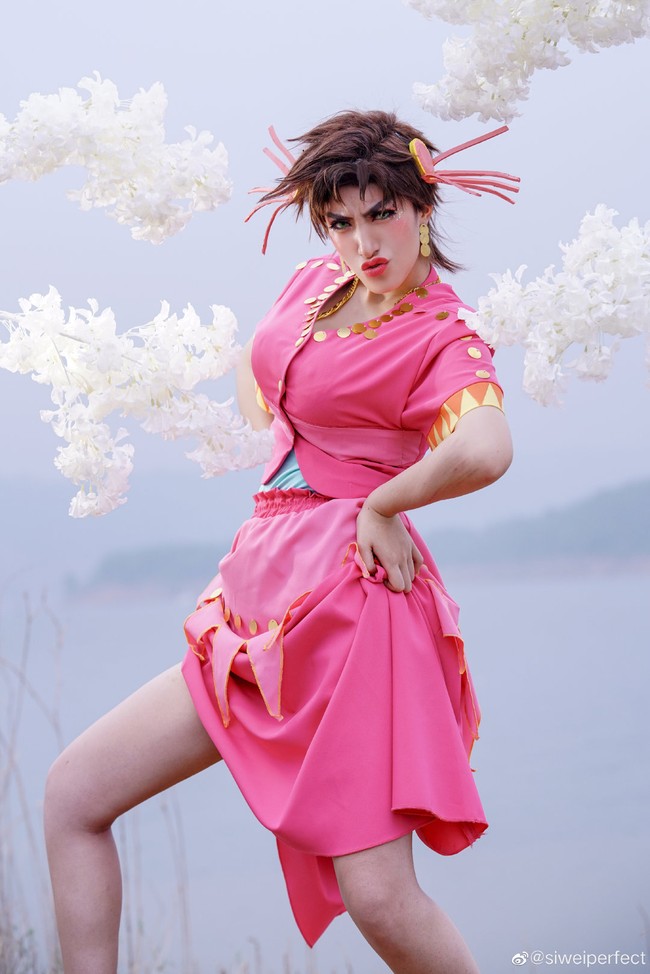 cos乔瑟夫乔斯龙舌兰姑娘