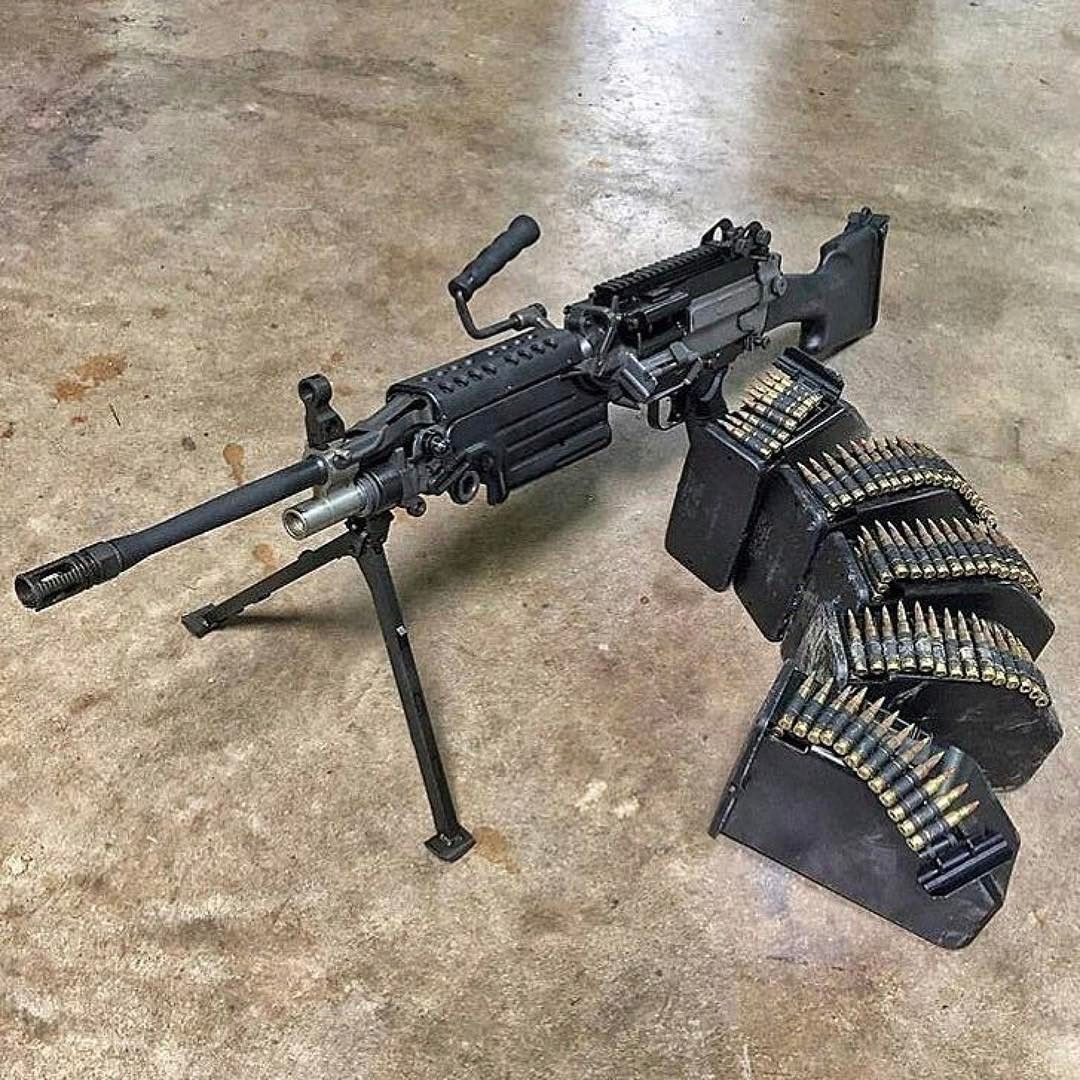 m249是班用机枪的最佳选择吗