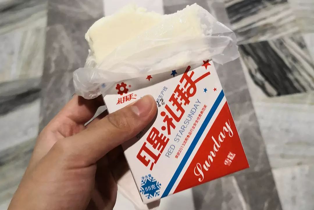 在辽宁各市也有很多跃跃欲试想要出头的东北雪糕,比如铁岭的天琪,沈阳