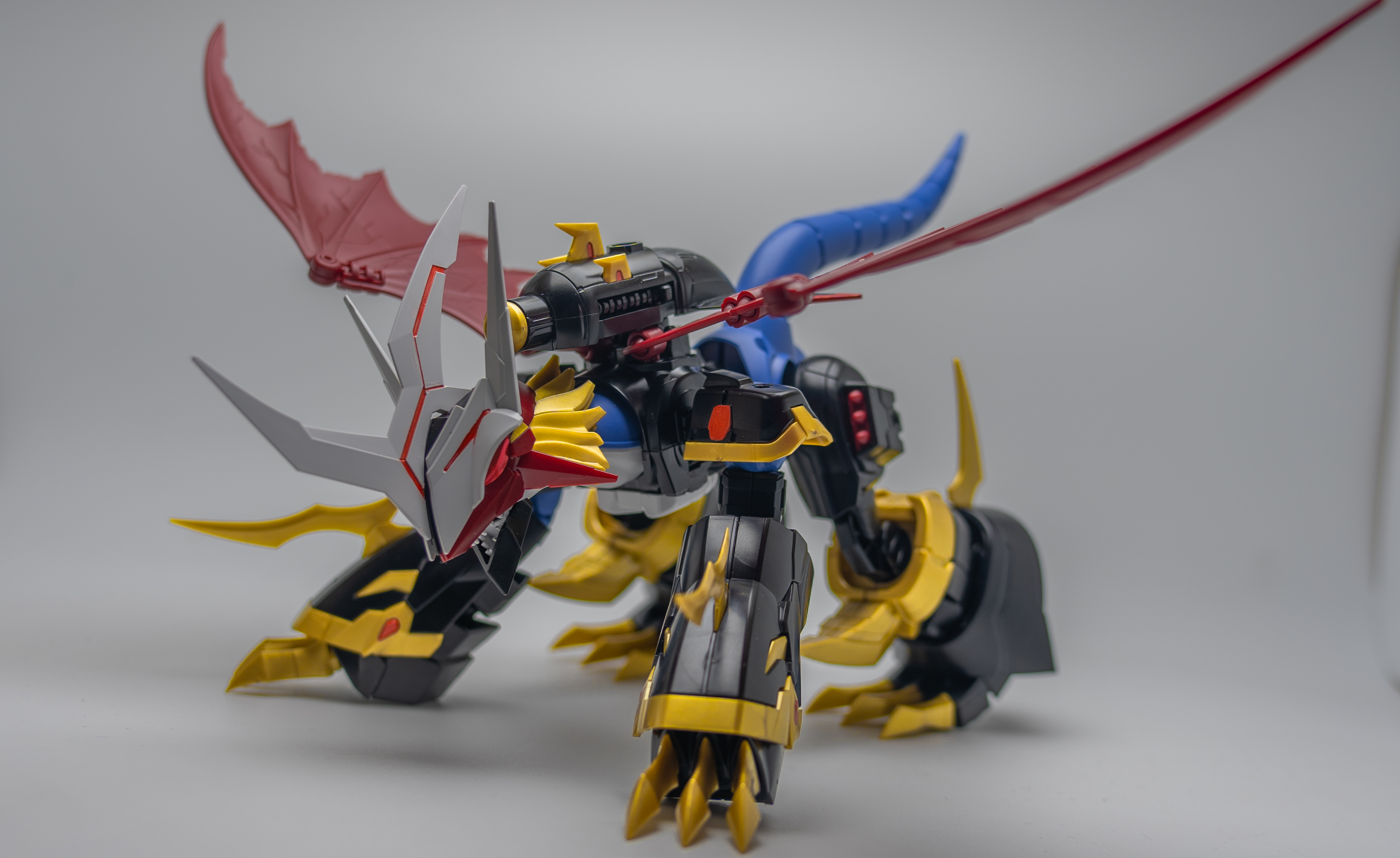 周末玩胶万代frs数码暴龙系列帝皇龙甲兽