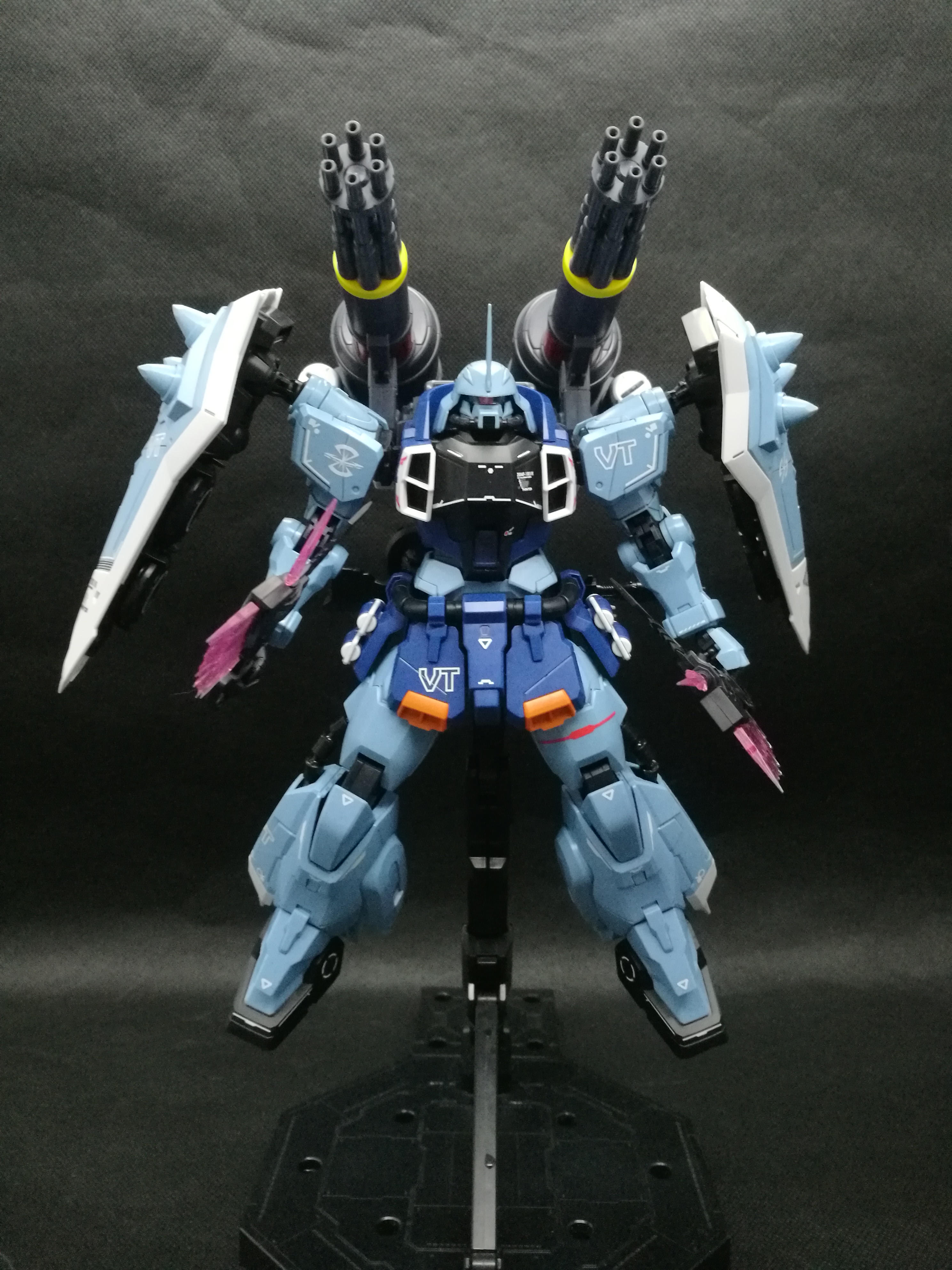 mg zgmf-1001/k 扎古幻影·斩 伊扎克专用机
