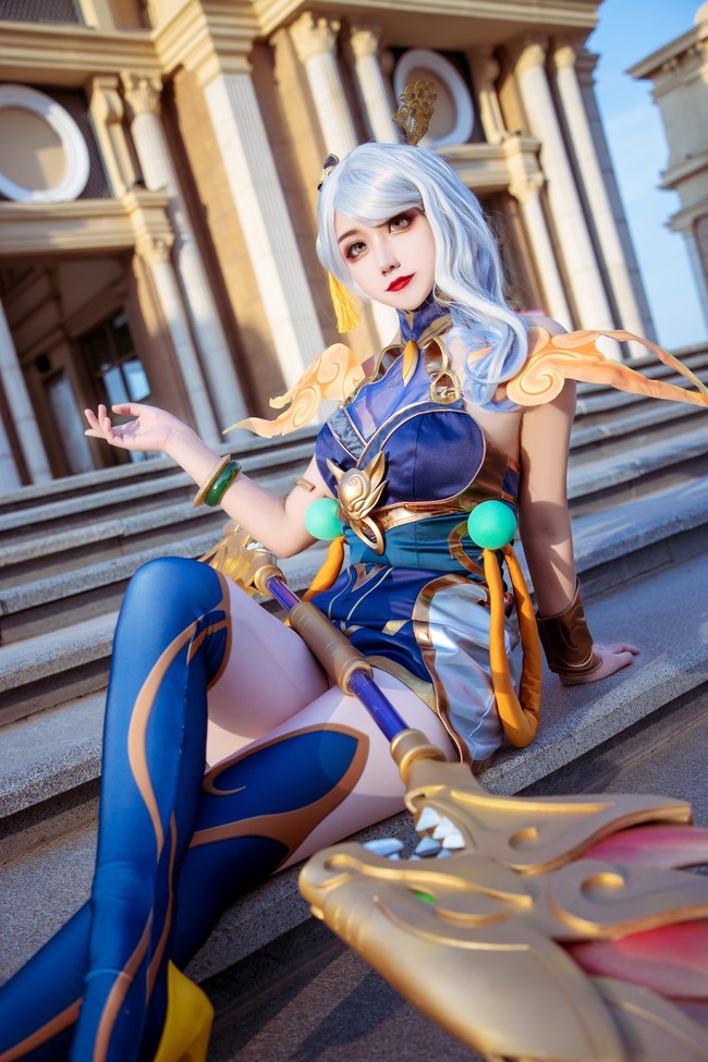 cos丨拉克丝:道路已经显现,我要选定自己的命运了