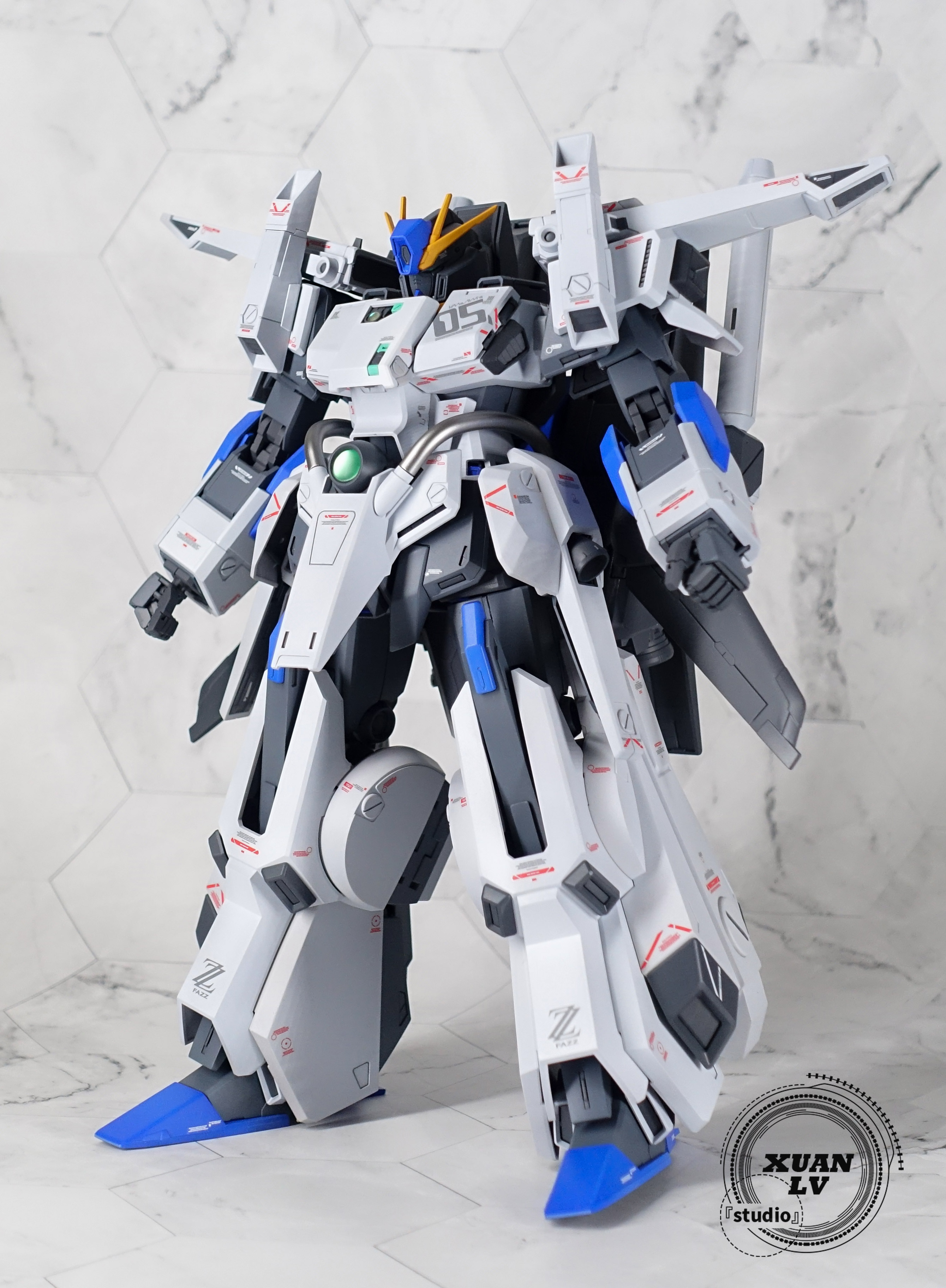 我做完啦fazz高达模型