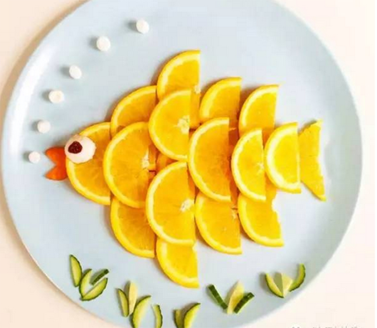 如何做水果拼盘5种常见水果拼盘的花样切法60种水果拼盘鉴赏美到舍不