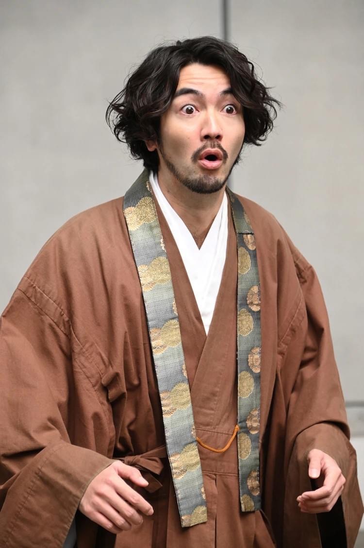 假面骑士圣刃首部联动外传灵骑参战