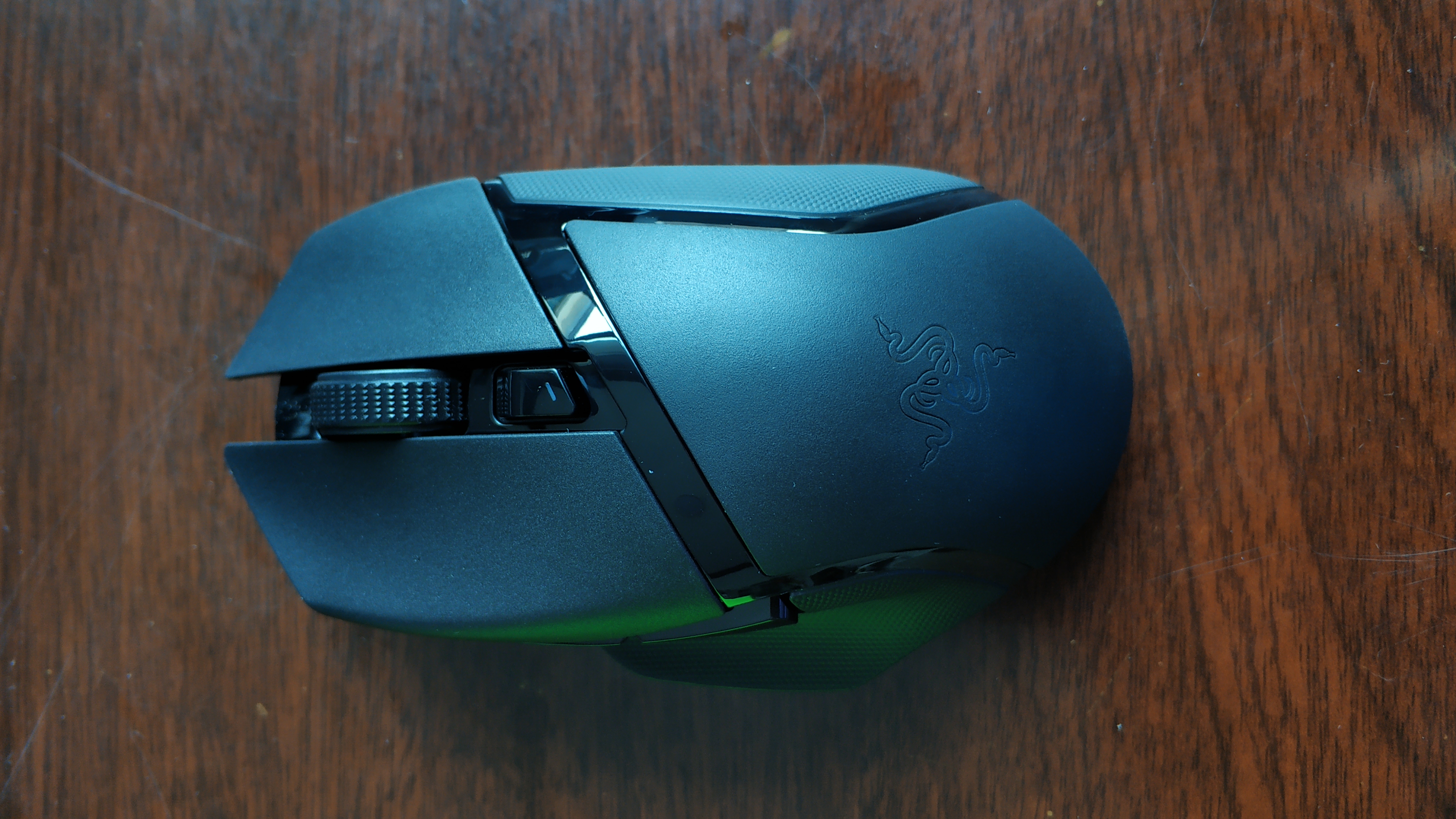 还需打磨的蛇,雷蛇小巴蛇鼠标使用体验