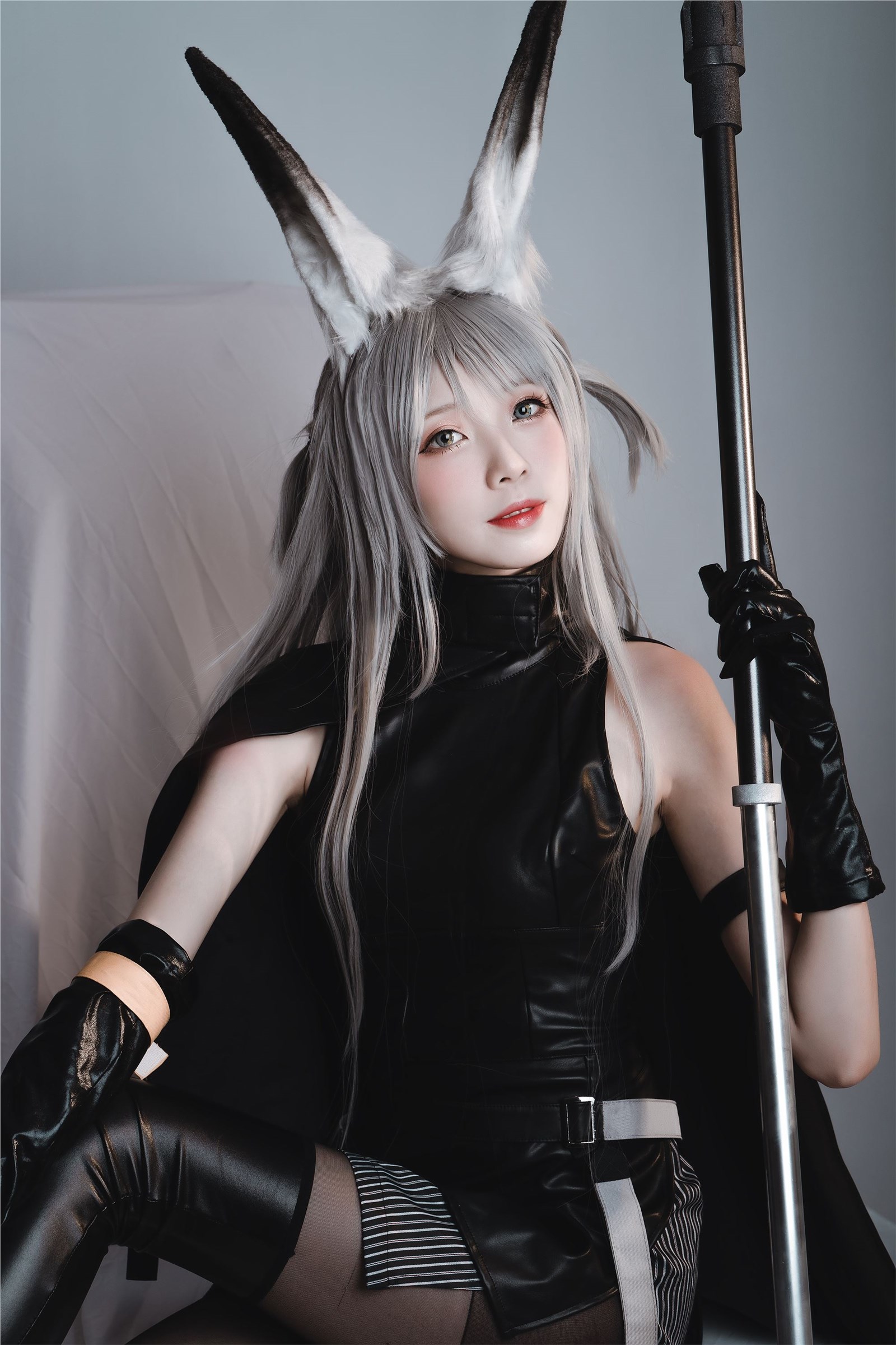 黑衣御姐炸酱沫沫明日方舟暴行cosplay