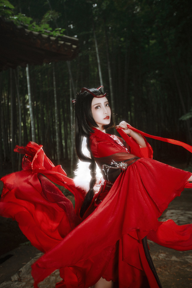 cos逆水寒息红泪