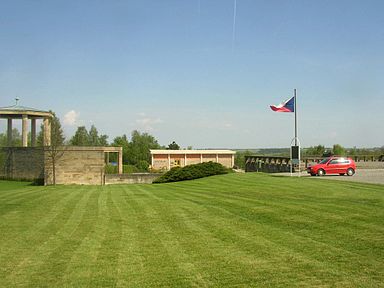 历史上的今天纳粹为海德里希遇刺复仇屠杀利迪策村六日战争结束以色列