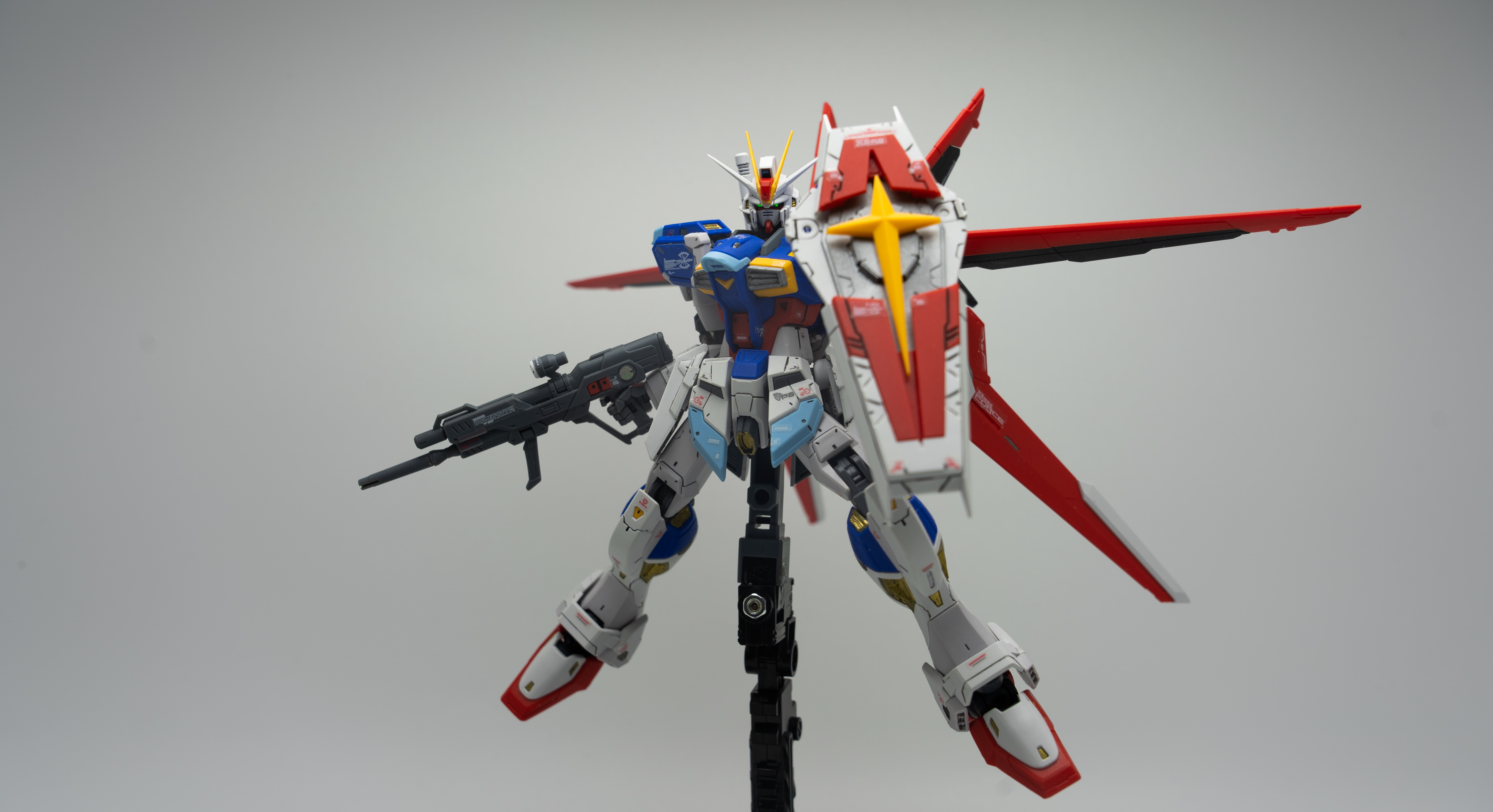 【五一玩胶】素组rg空装脉冲高达