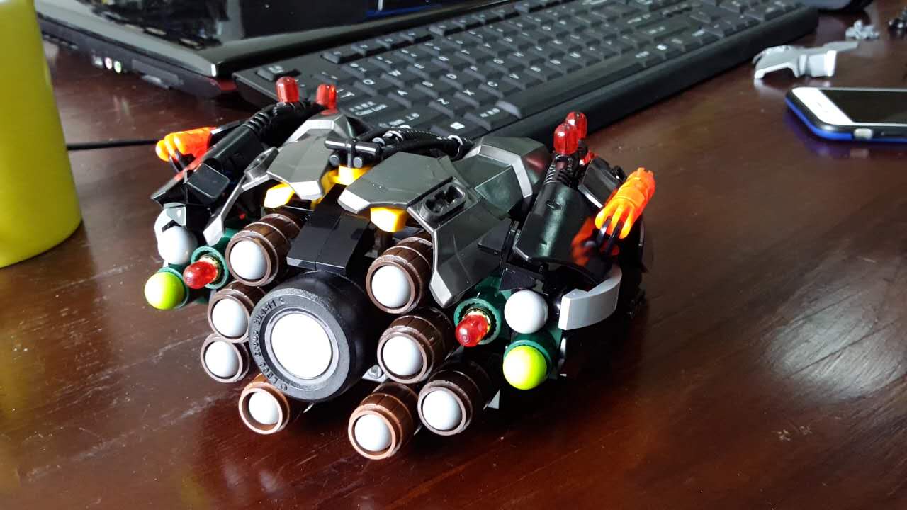 超大比例乐高积木版黑客帝国中的电子章鱼 - acfun弹幕视频网 - 认真