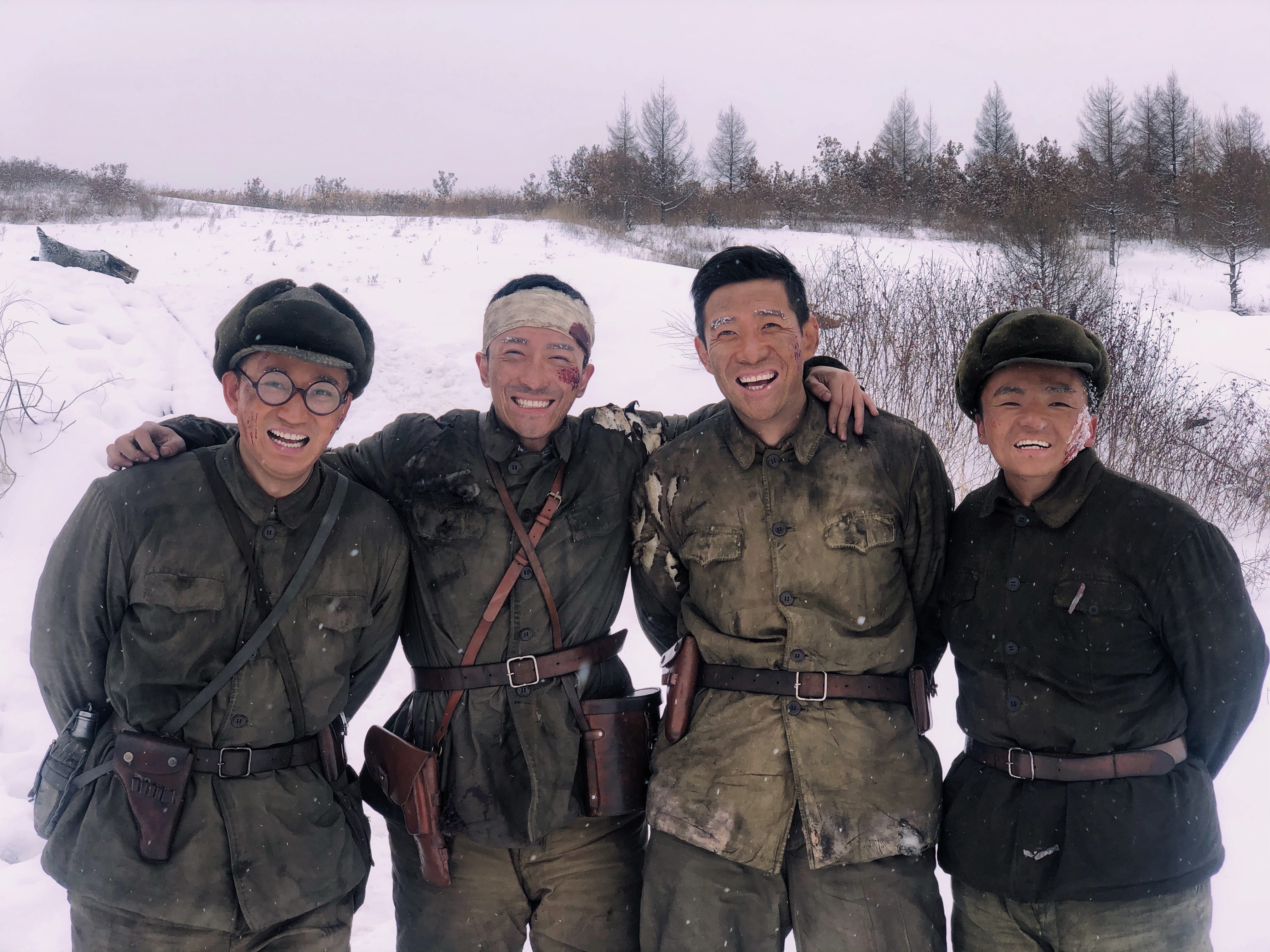 《跨过鸭绿江》阵地上的f4