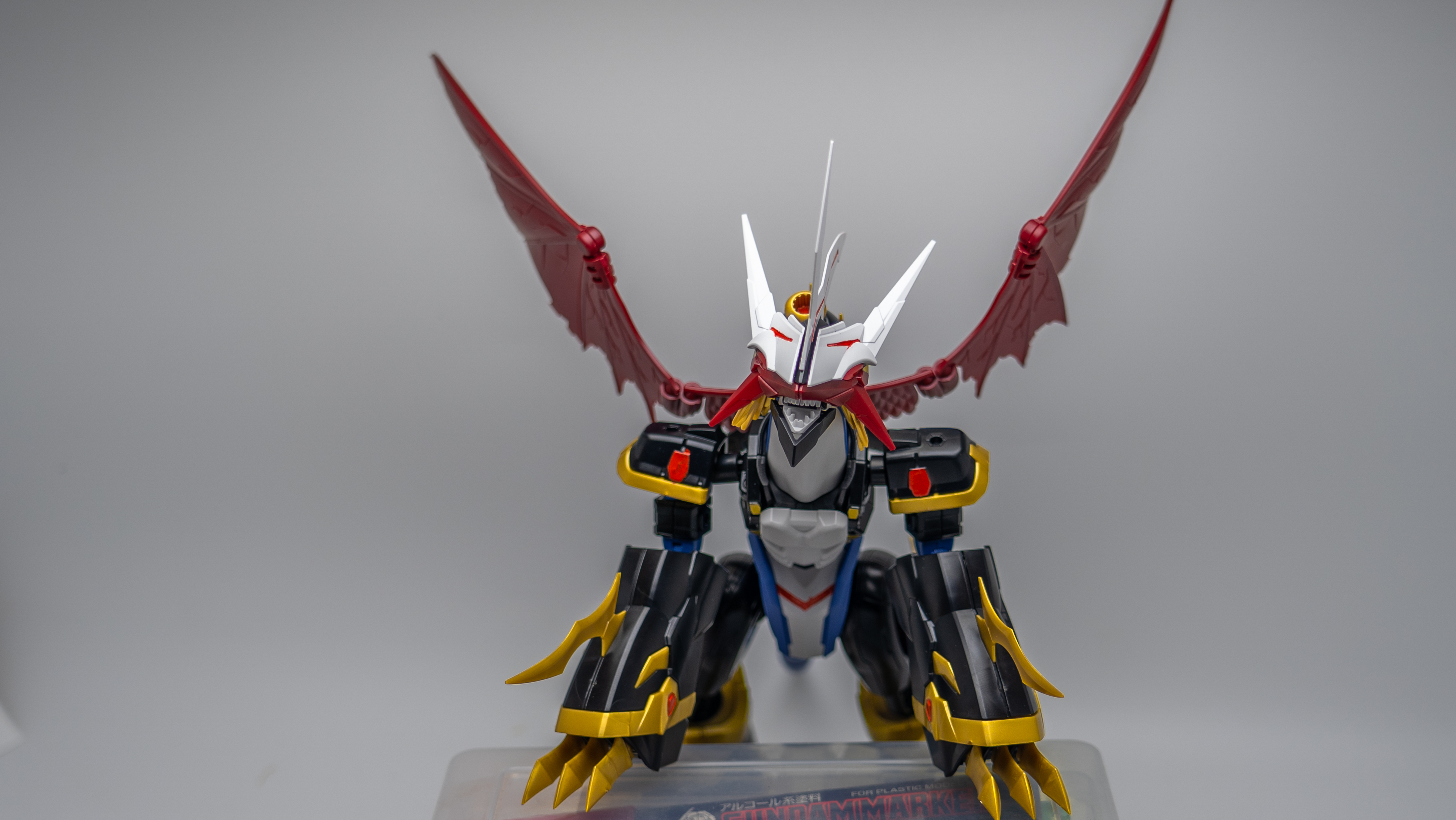 周末玩胶万代frs数码暴龙系列帝皇龙甲兽