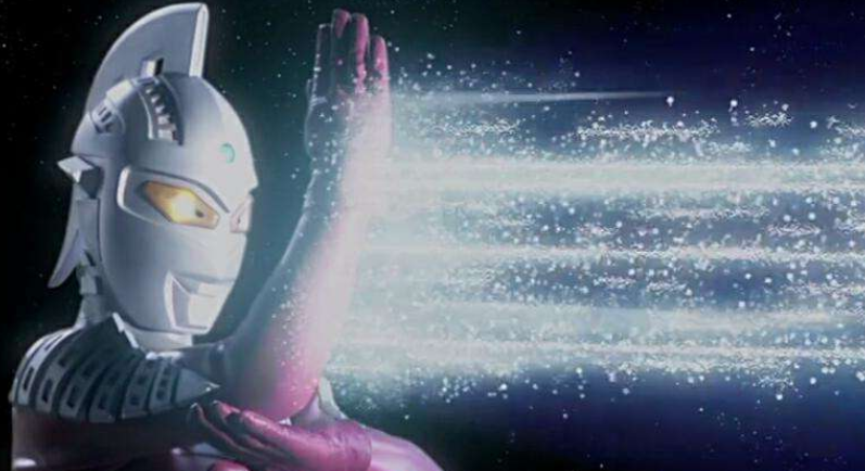 奥特曼为什么不上来就开大,总是力量不足的时候放大招,你认为呢