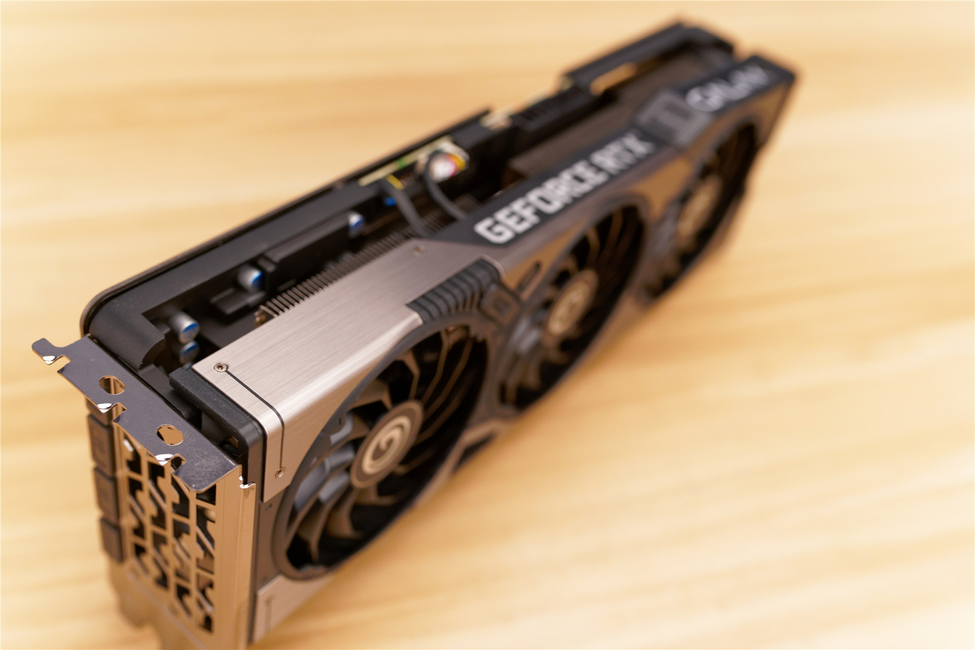 等等党的胜利影驰rtx3070ti黑将oc显卡首发评测