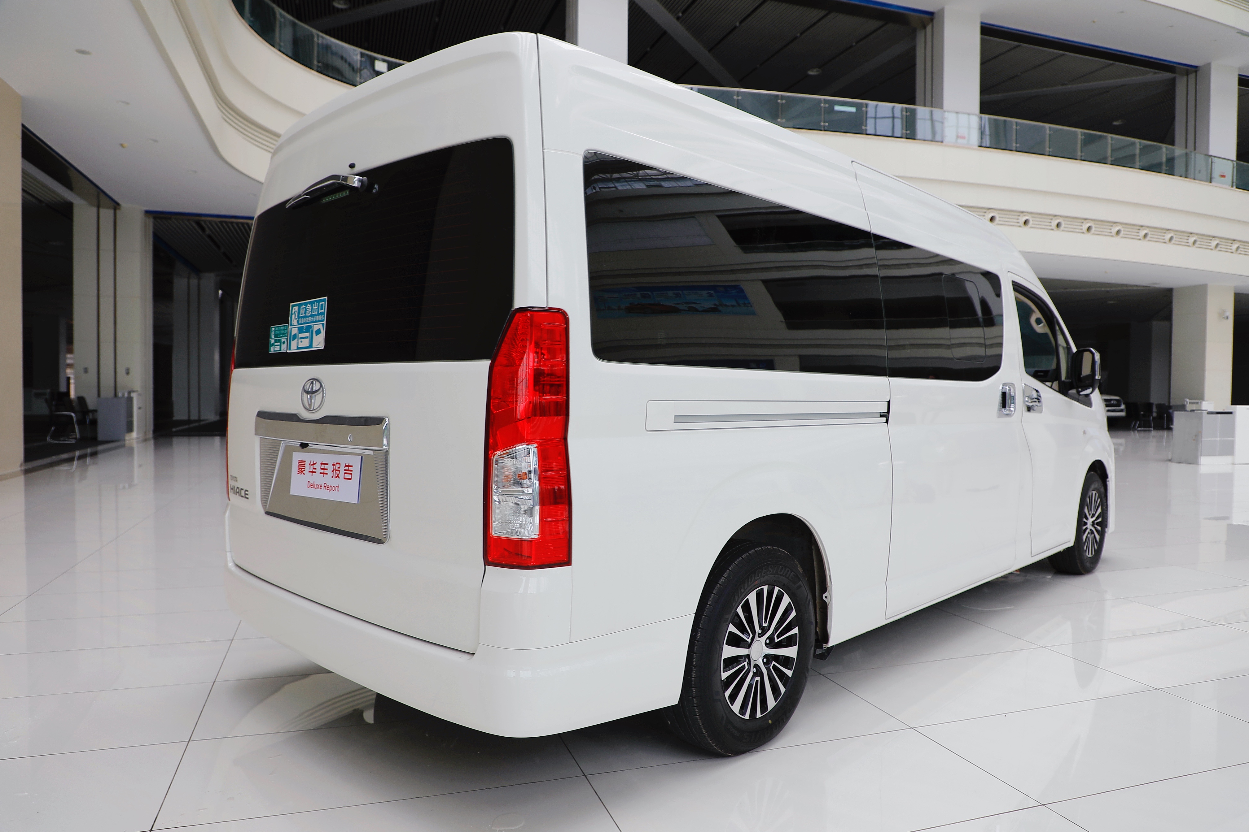 5.9米长的进口丰田海狮,蓝牌c照范围内最大mpv?