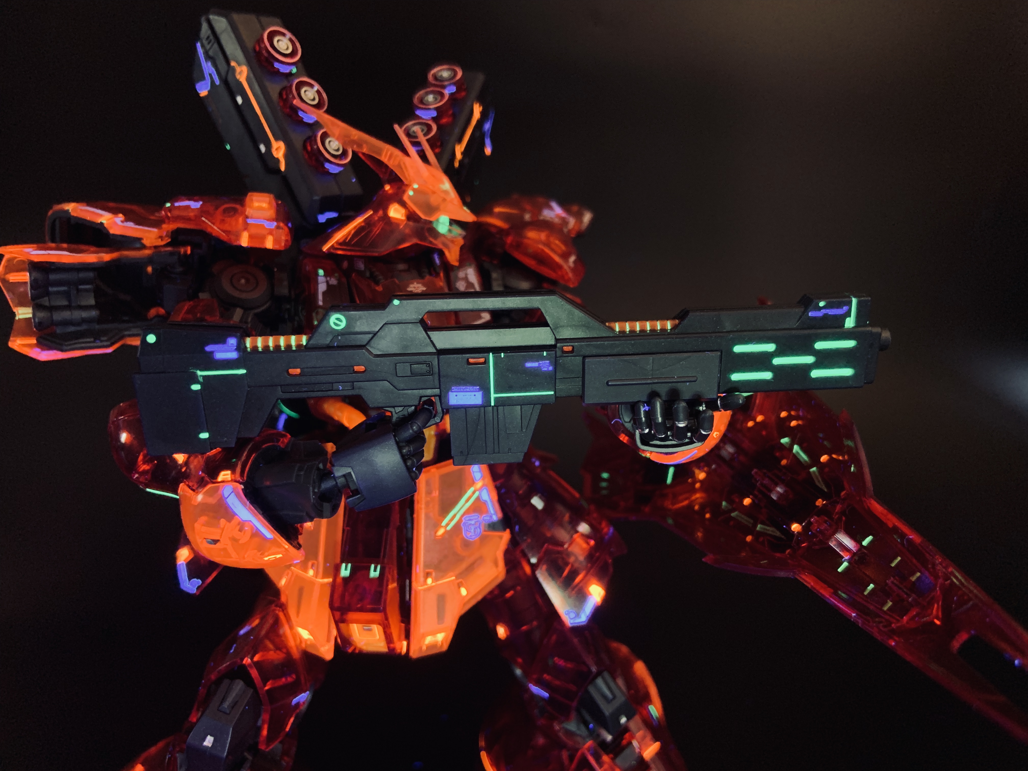 rg彩透沙扎比手涂荧光色