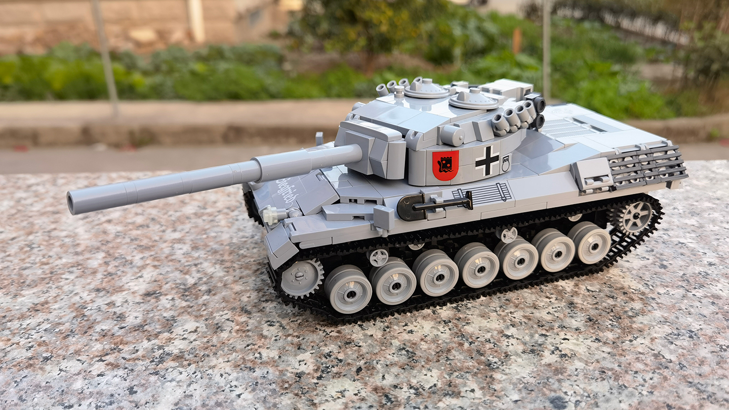 积木与游戏的联动:cobi积木坦克世界联名款豹1评测 