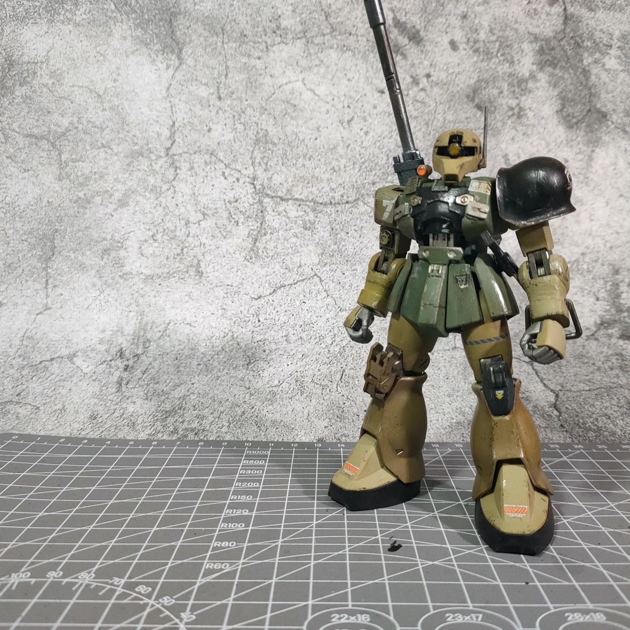 hg狙击扎古有点干干巴巴但仍有战力