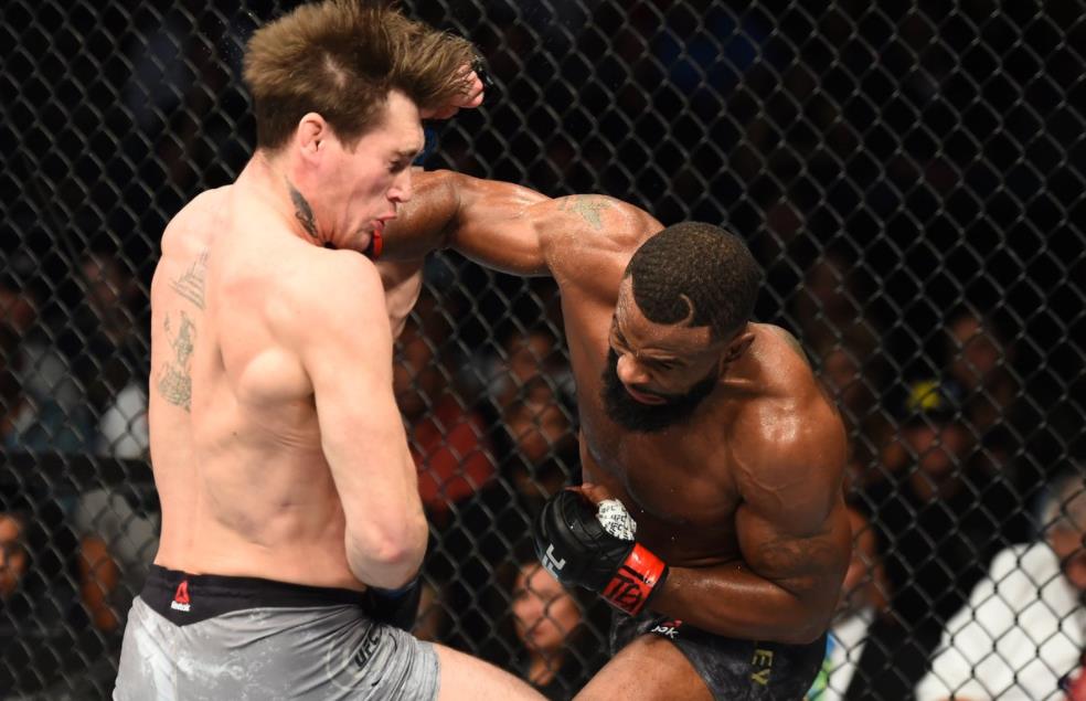 ufc次中量级最强王者——伍德利,对手和他打完都带血离开!