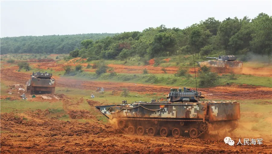 今天海军陆战队猛虎旅40周岁生日请送上你们的祝福