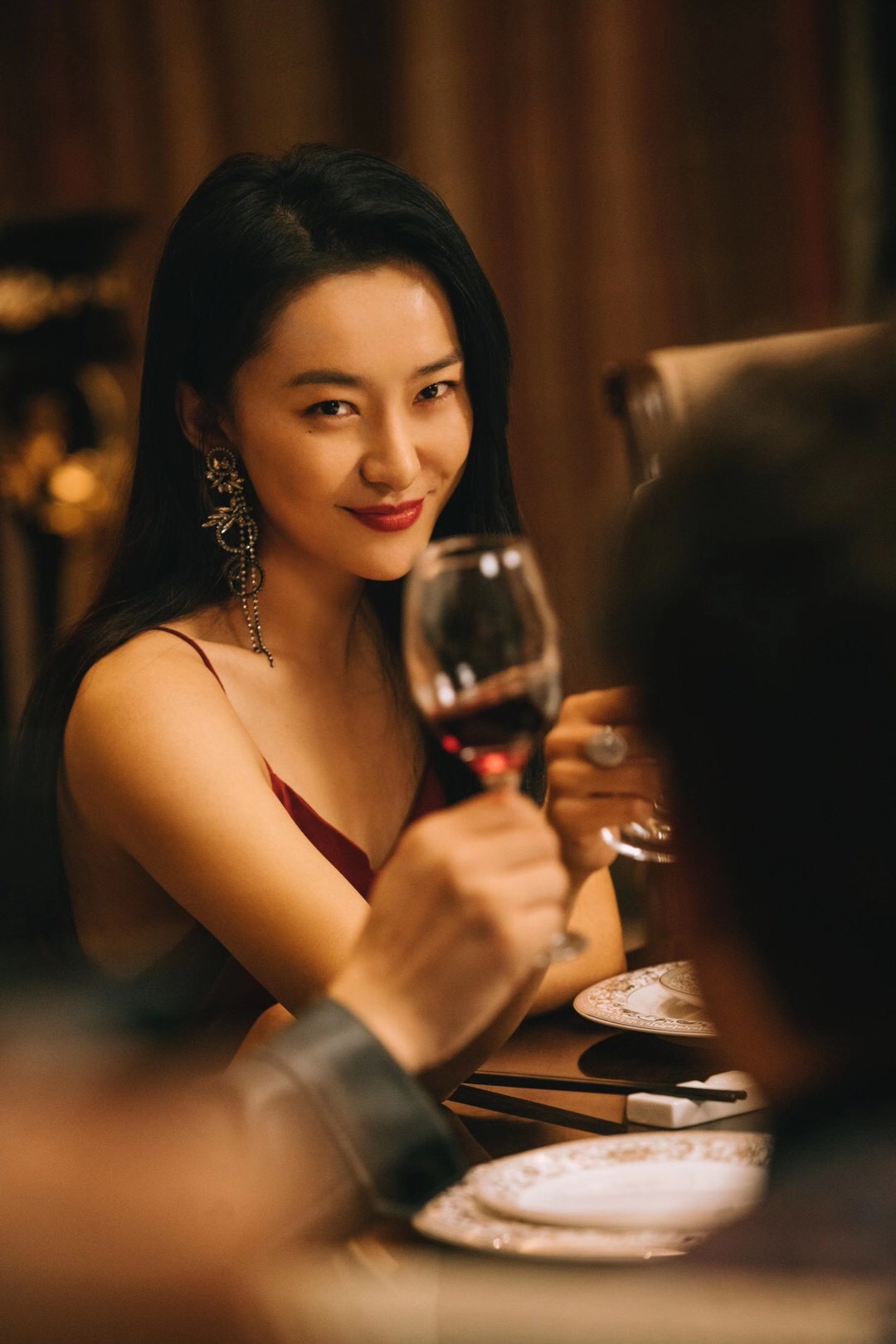 从千田英子到劳夫人演员吉丽百变焕脸