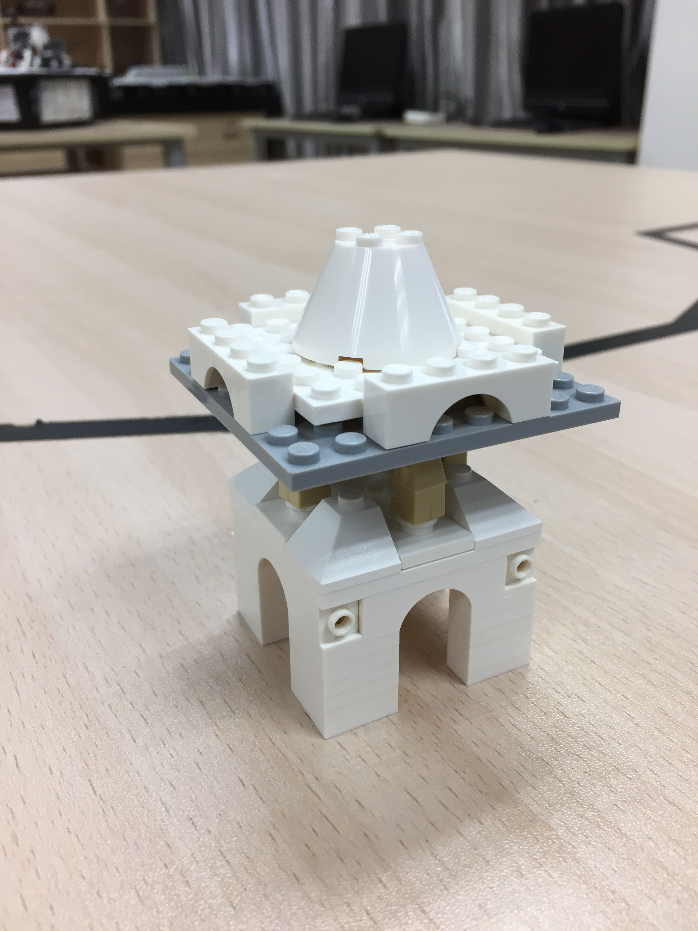 用乐高积木来展现6种典型的塔