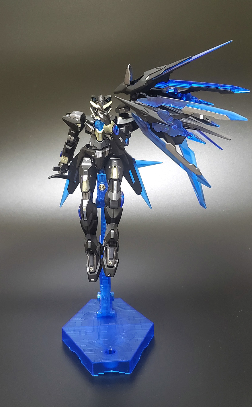 【钢普拉】【高达00q量子型—贝斯特】(西亚猫耳量子00q改色) - acfun