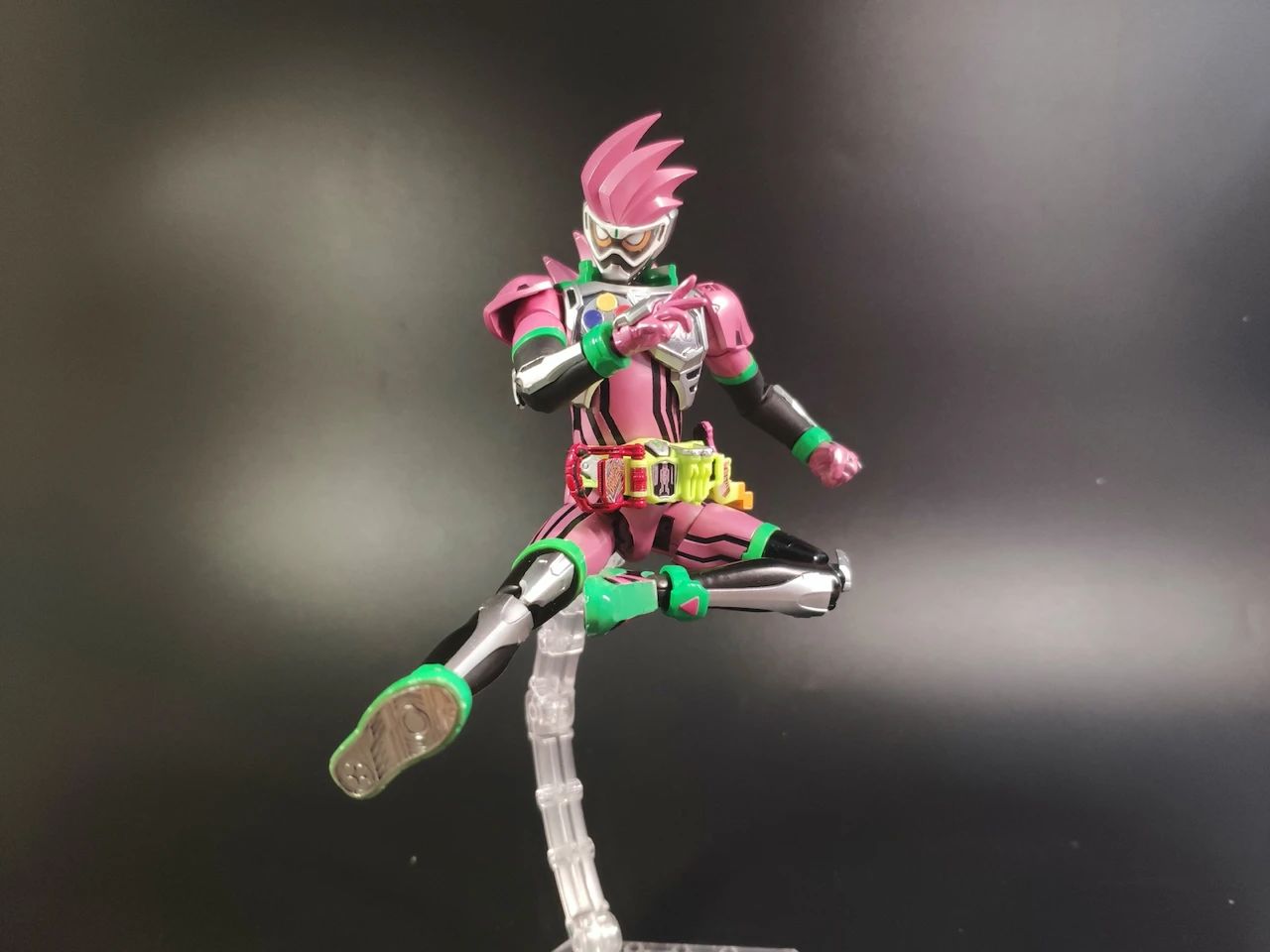 假面骑士exaidsd高达头