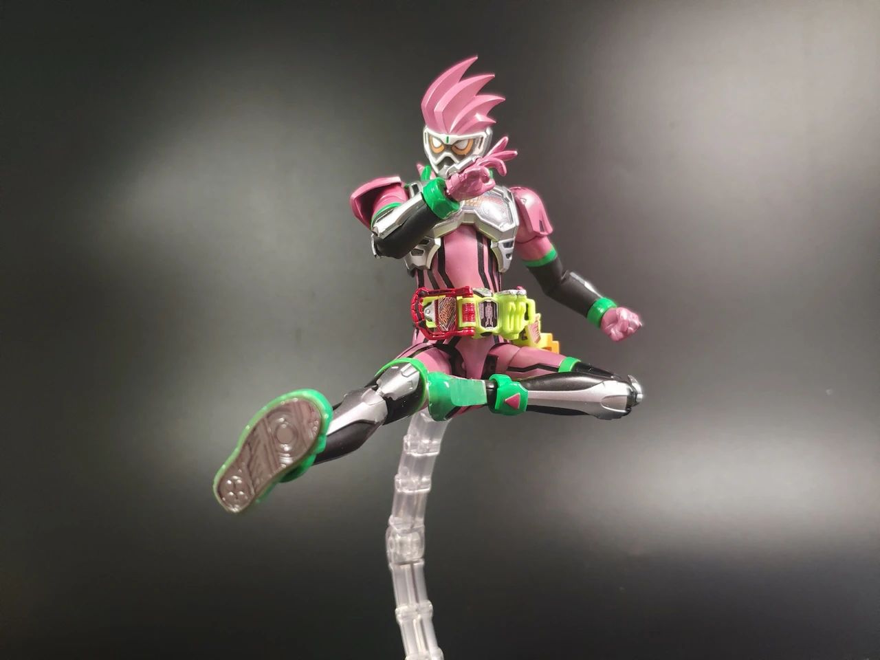 假面骑士exaidsd高达头