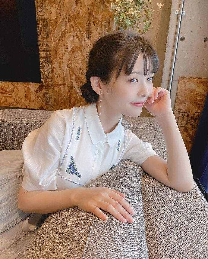 动画声优上坂堇ins近期照片67676767