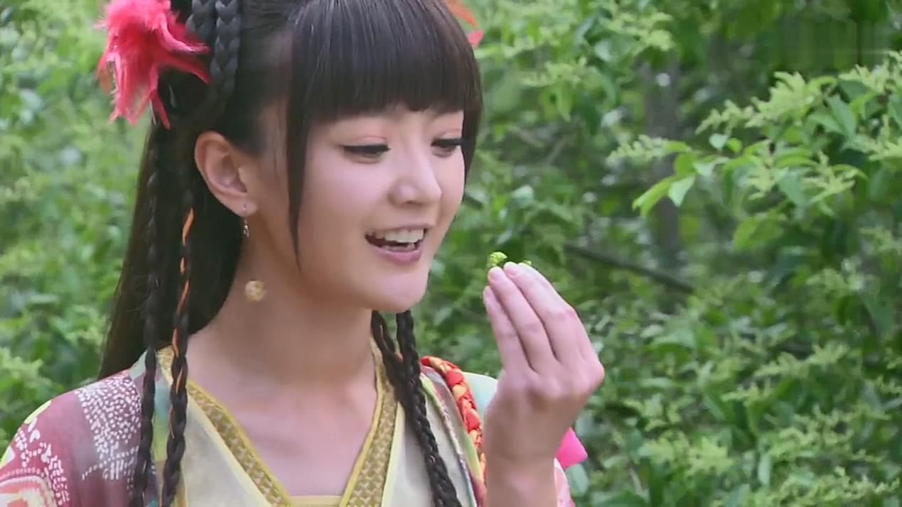 画皮之真爱无悔: 彩雀饿到发慌, 看到虫子就吃, 小唯一脸嫌弃