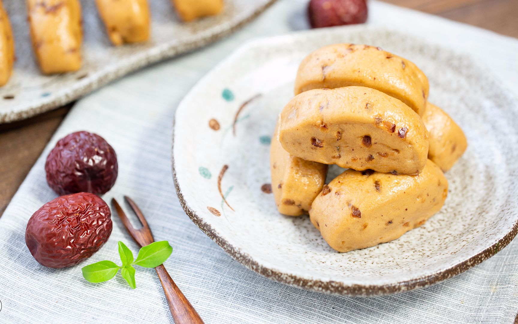 【红枣小馒头】浓郁的枣香把面食的麦香味衬托得香气