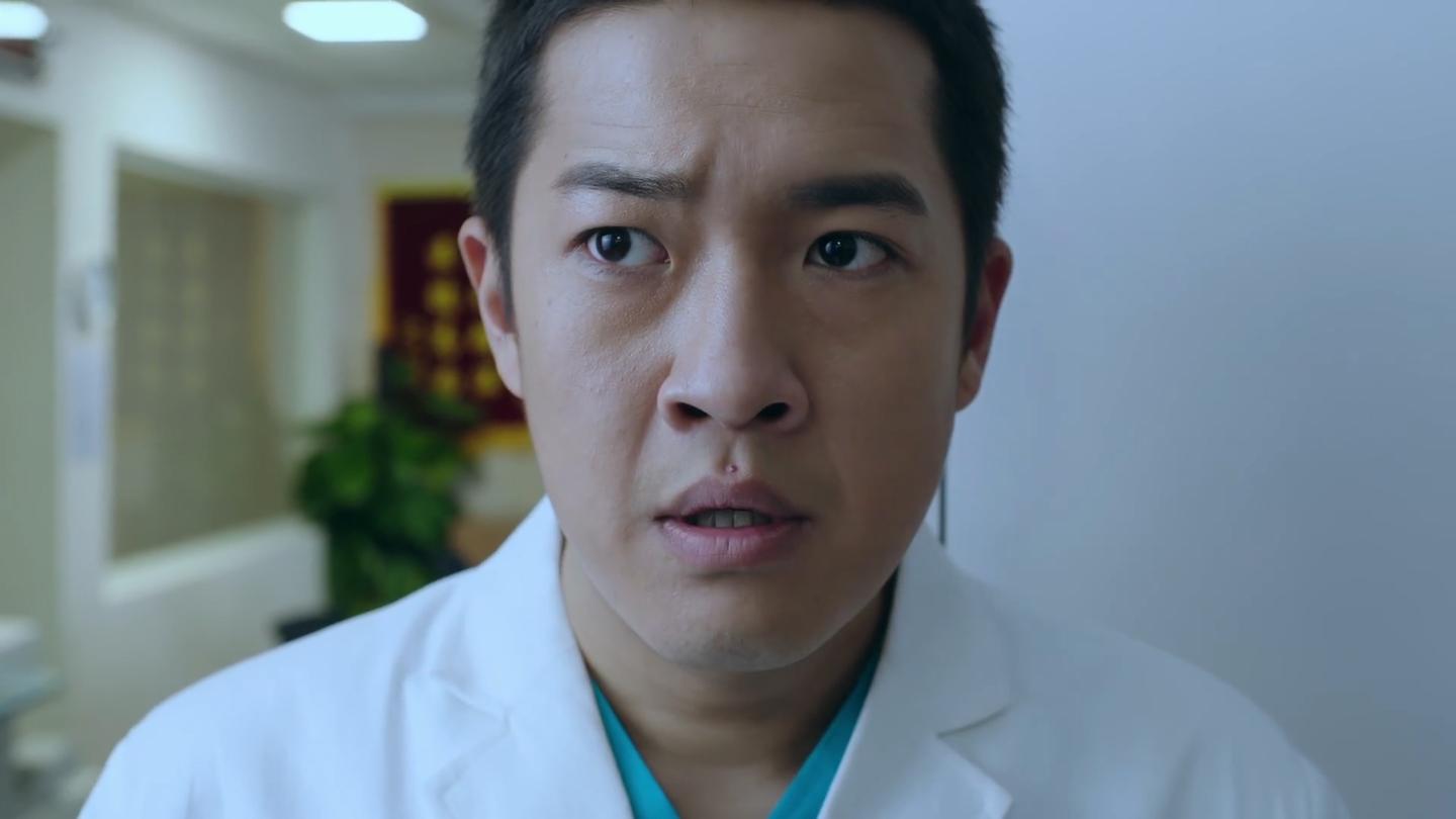 急诊科医生: 刘凯帮同事查询肾源信息, 不想捐肾的人是自己妹妹
