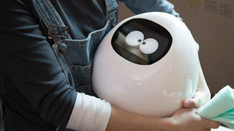 单身狗都没得做啦!治愈系伴侣机器人来啦!