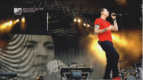 [图]Linkin.Park.Live.In.Moscou.23.06.2011.林肯公园莫斯科红场演唱会