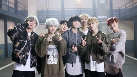 变身贵公子?防弹少年团《idol》韩服版登场