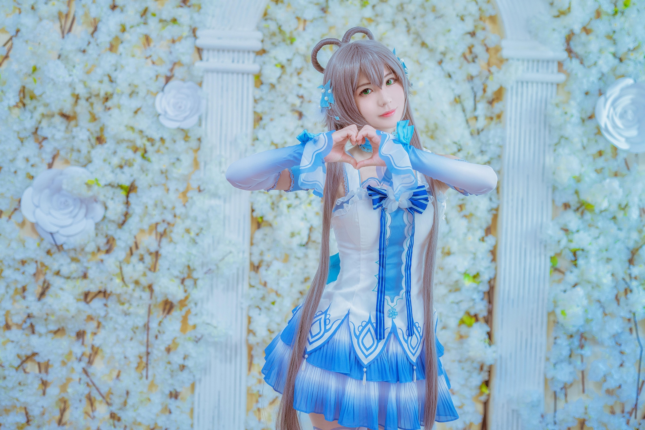 cos系列之洛天依