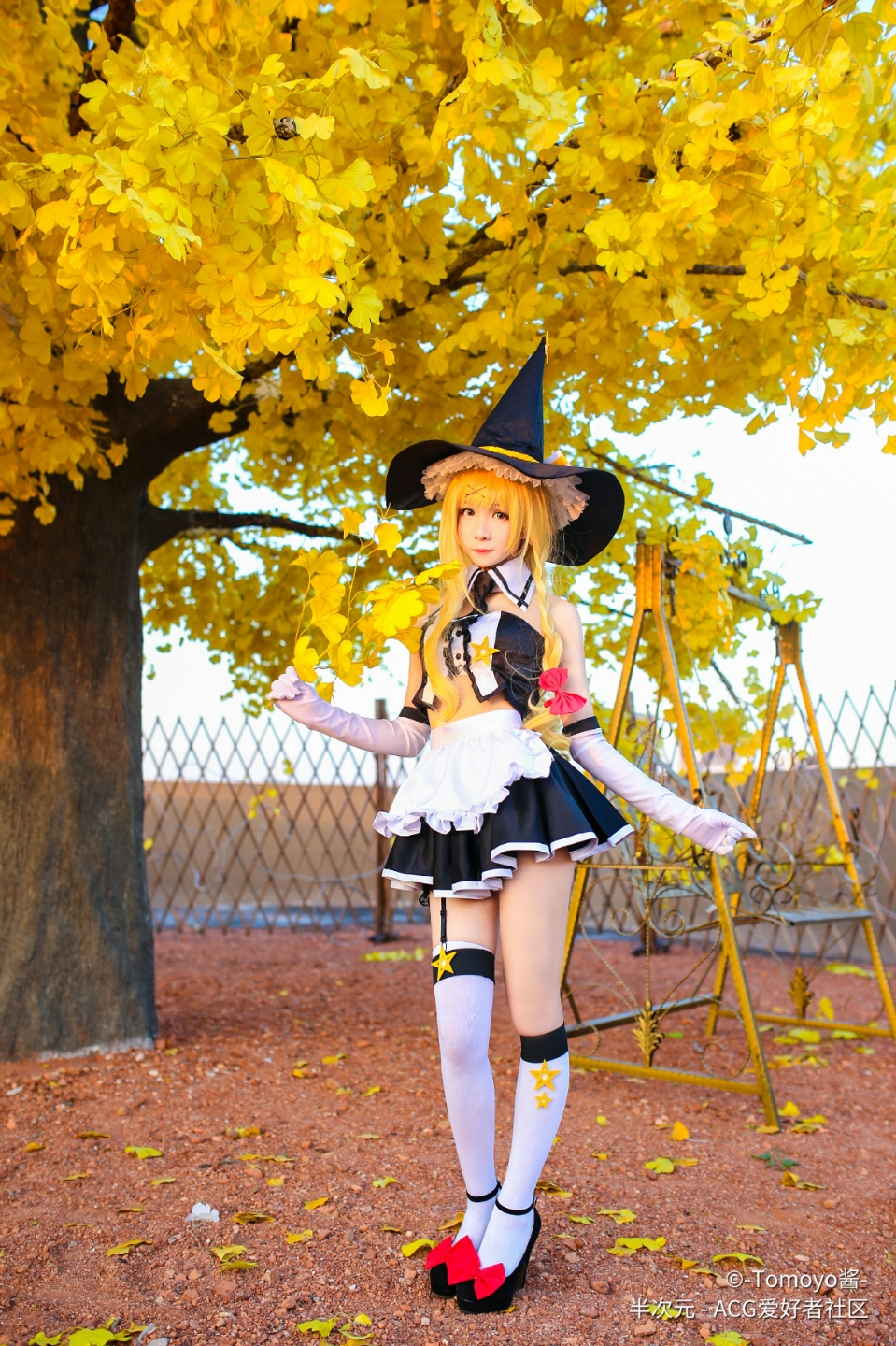 cos雾雨魔理沙东方project金发美女小姐姐