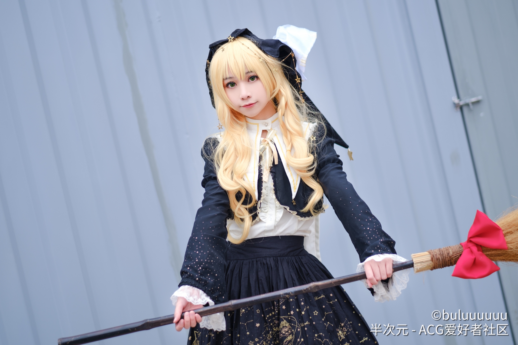 cos雾雨魔理沙东方project金发美女小姐姐