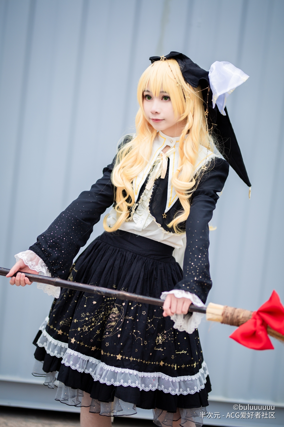 cos雾雨魔理沙东方project金发美女小姐姐