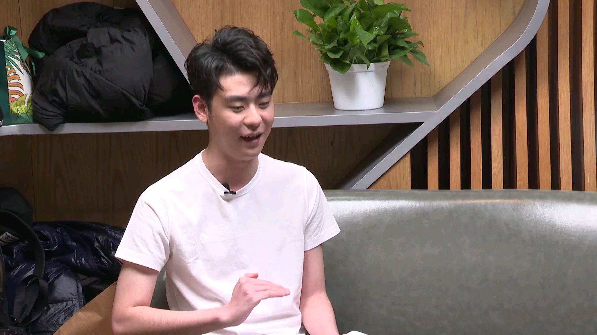 张云雷星空演讲后台主持人采访花絮