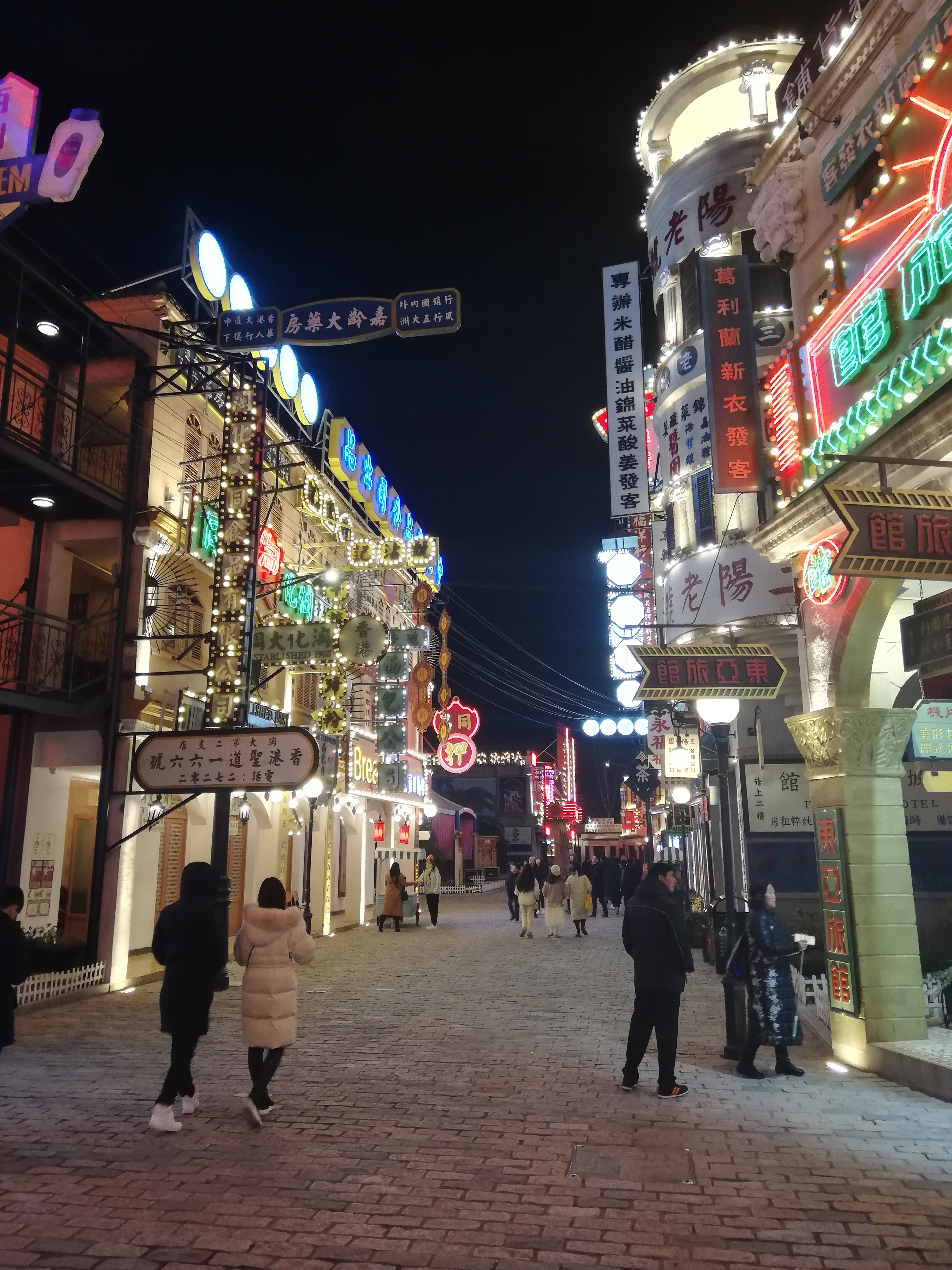 【猪年大吉】穷肥宅的年前横店短途旅行