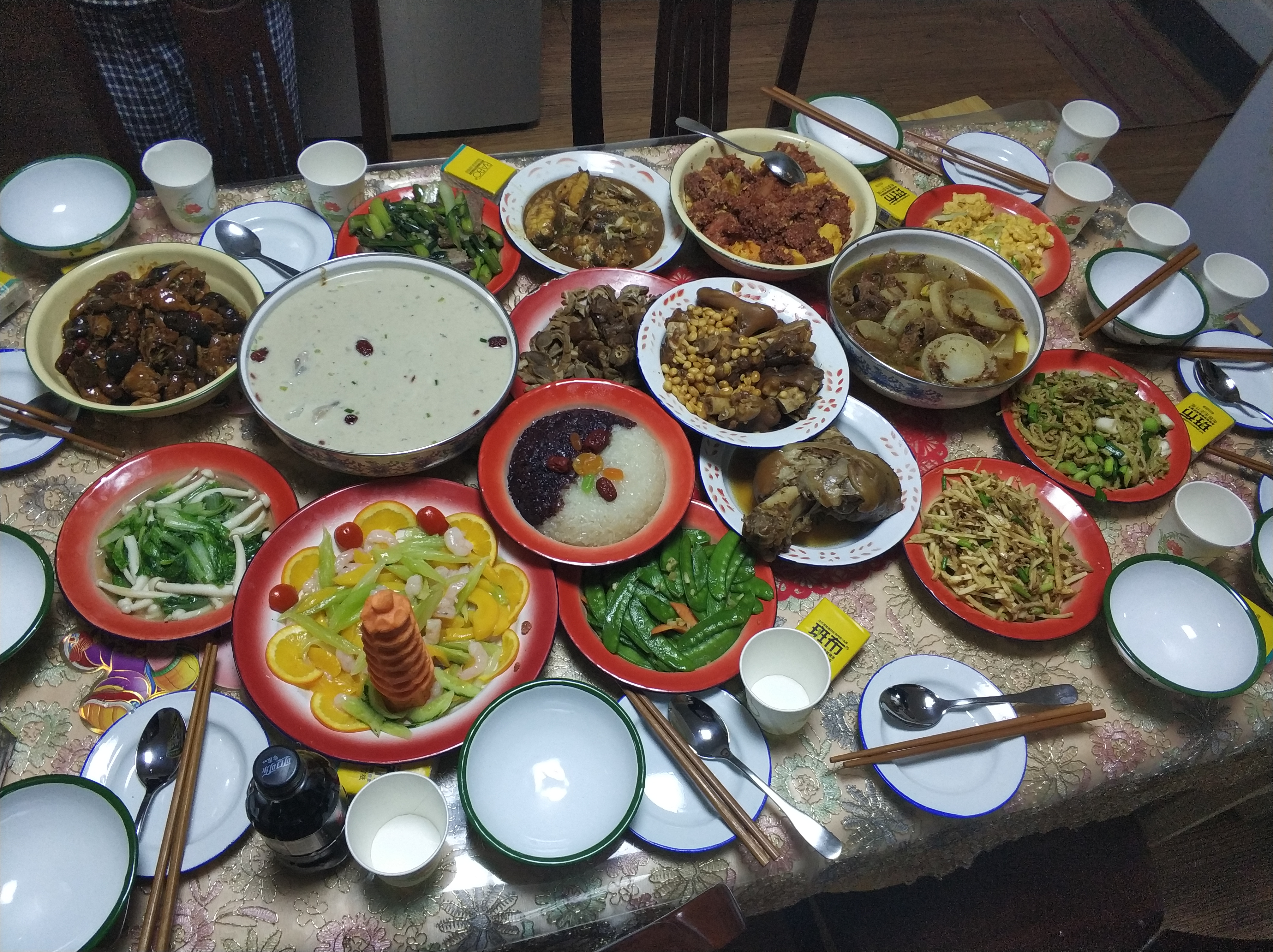 【年夜饭】拼一桌年夜饭 - acfun弹幕视频网 - 认真你就输啦 (?ω?