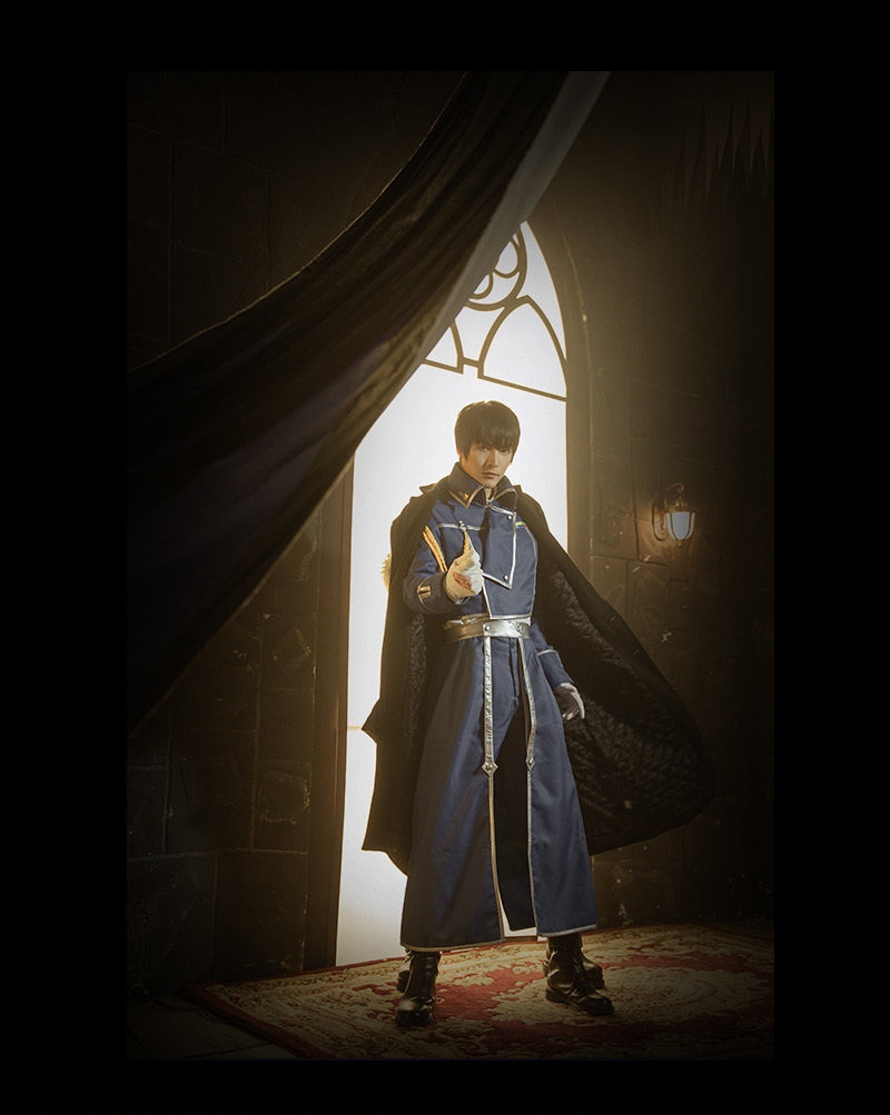 小小白[超话]# 莉莎·霍克艾cn:@真的菜菜 马斯·休斯cn:@coser小羽