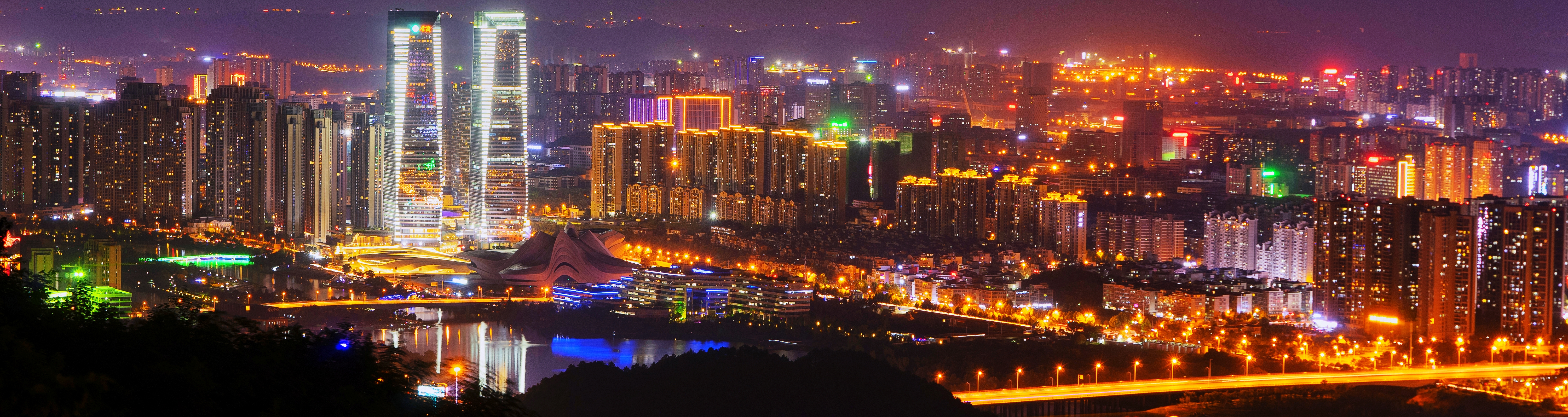 随拍长沙岳麓山夜景