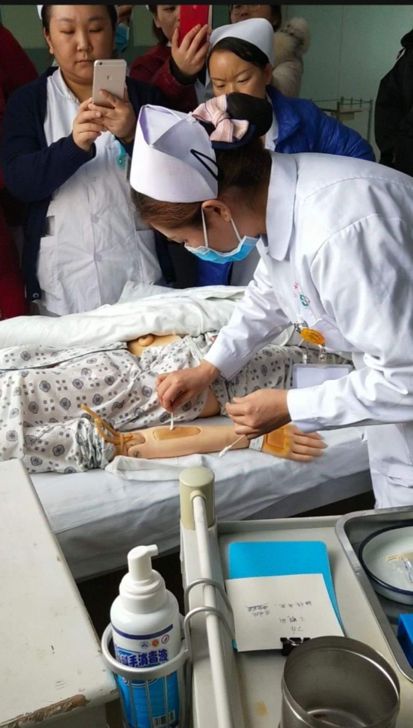 第一次打针好紧张啊