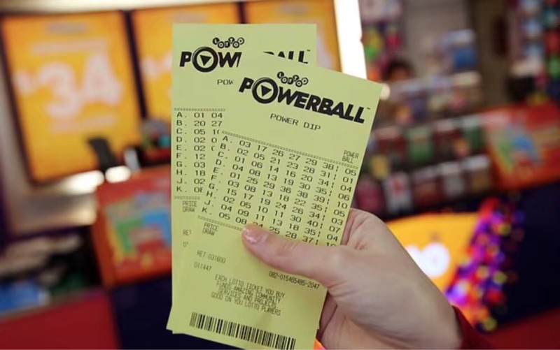 新西兰女子赢得8400万元头奖,仍坚持工作开八千多元的旧车