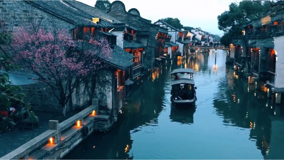 烟雨行舟乌镇姑苏江南好风景旧曾谙